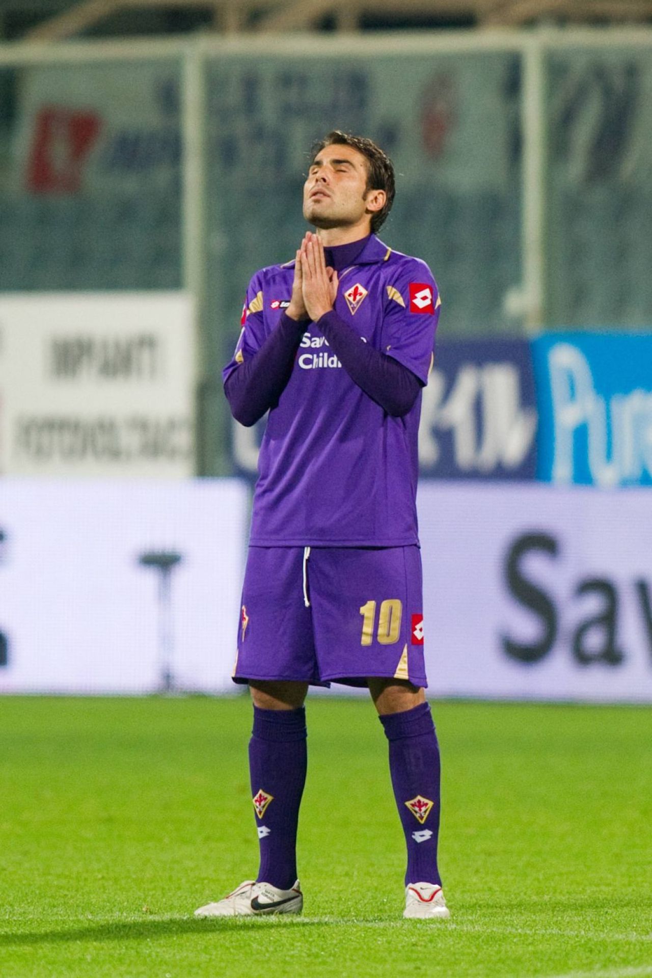 Mutu, de la