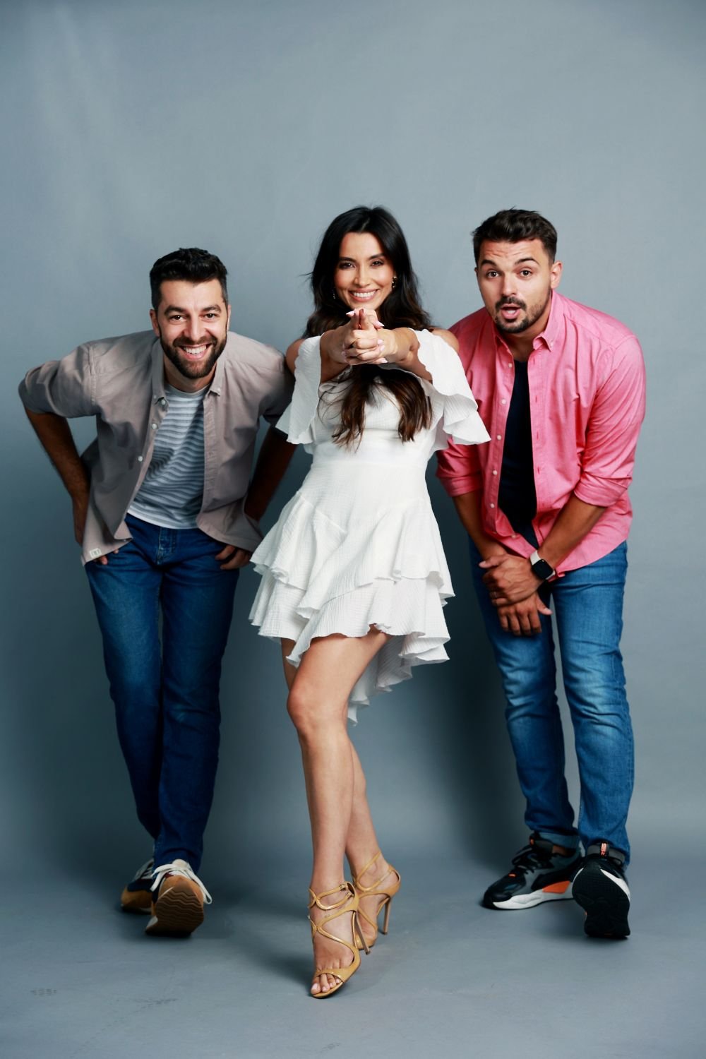 Bogdan Ciudoiu, Lili Sandu și Shurubel prezintă Vorbește Lumea!