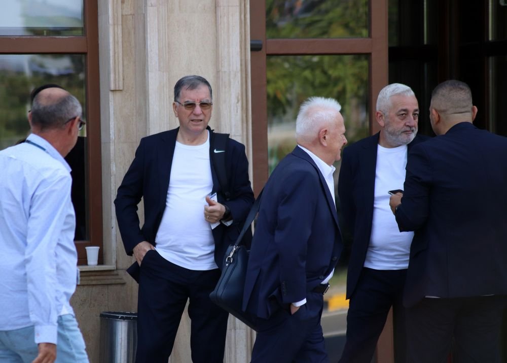 Viorel Hrebenciuc, în delegația FCSB pentru meciul cu West Ham United _5