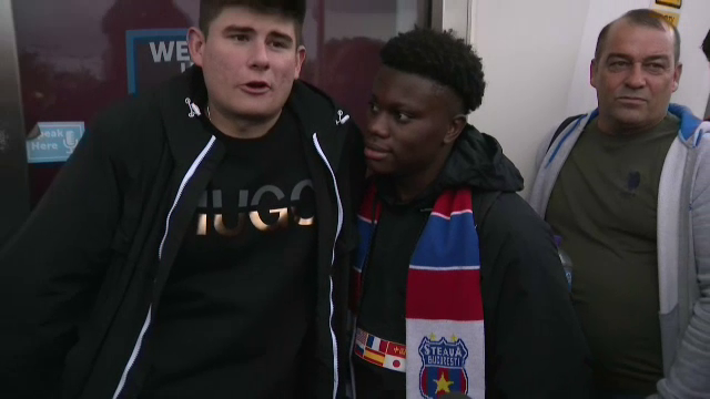 Românii au luat cu asalt casele de bilete înainte de West Ham - FCSB! Cozi uriașe la London Stadium_9