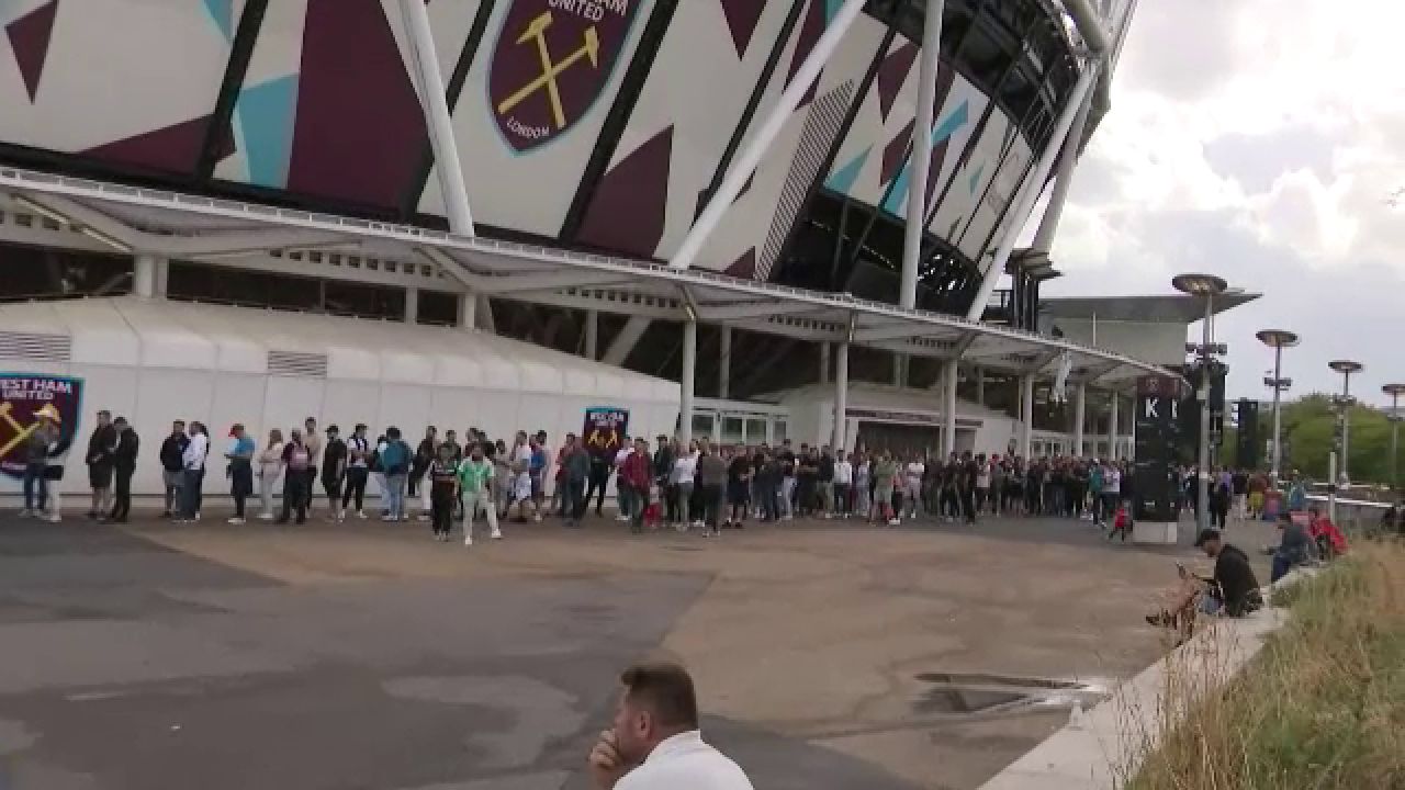 Anunțul făcut de Gigi Becali cu o zi înainte de West Ham - FCSB_3