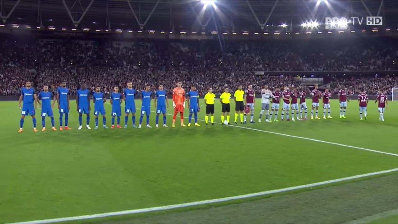 West Ham - FCSB | Momente emoționante înaintea fluierului de start în ziua în care Regina Elisabeta a II-a a murit _1