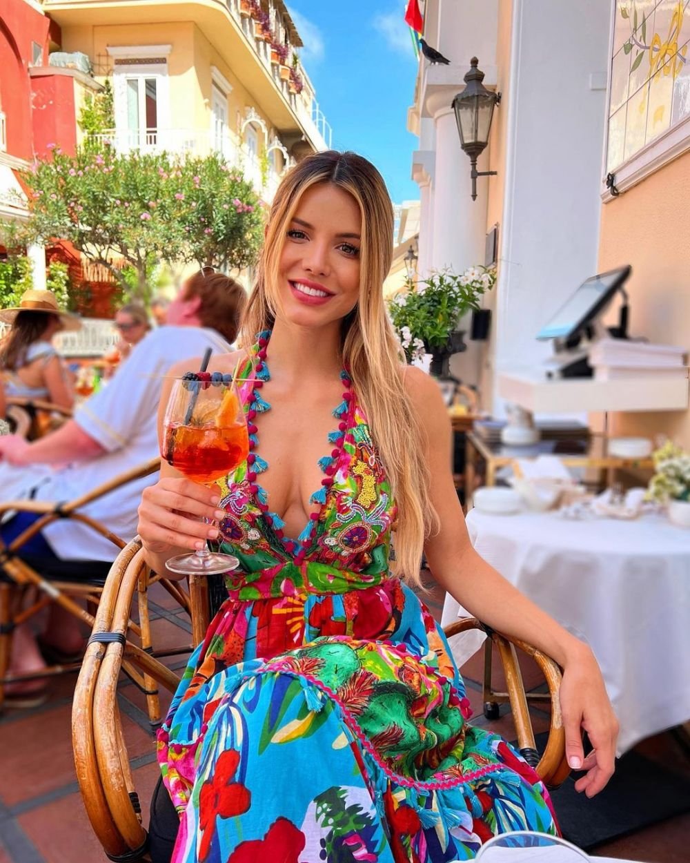 Iubita sexy a ultimului transfer de la FC Liverpool e as la poker! Cum poate arăta Carolina, medic dentist _20