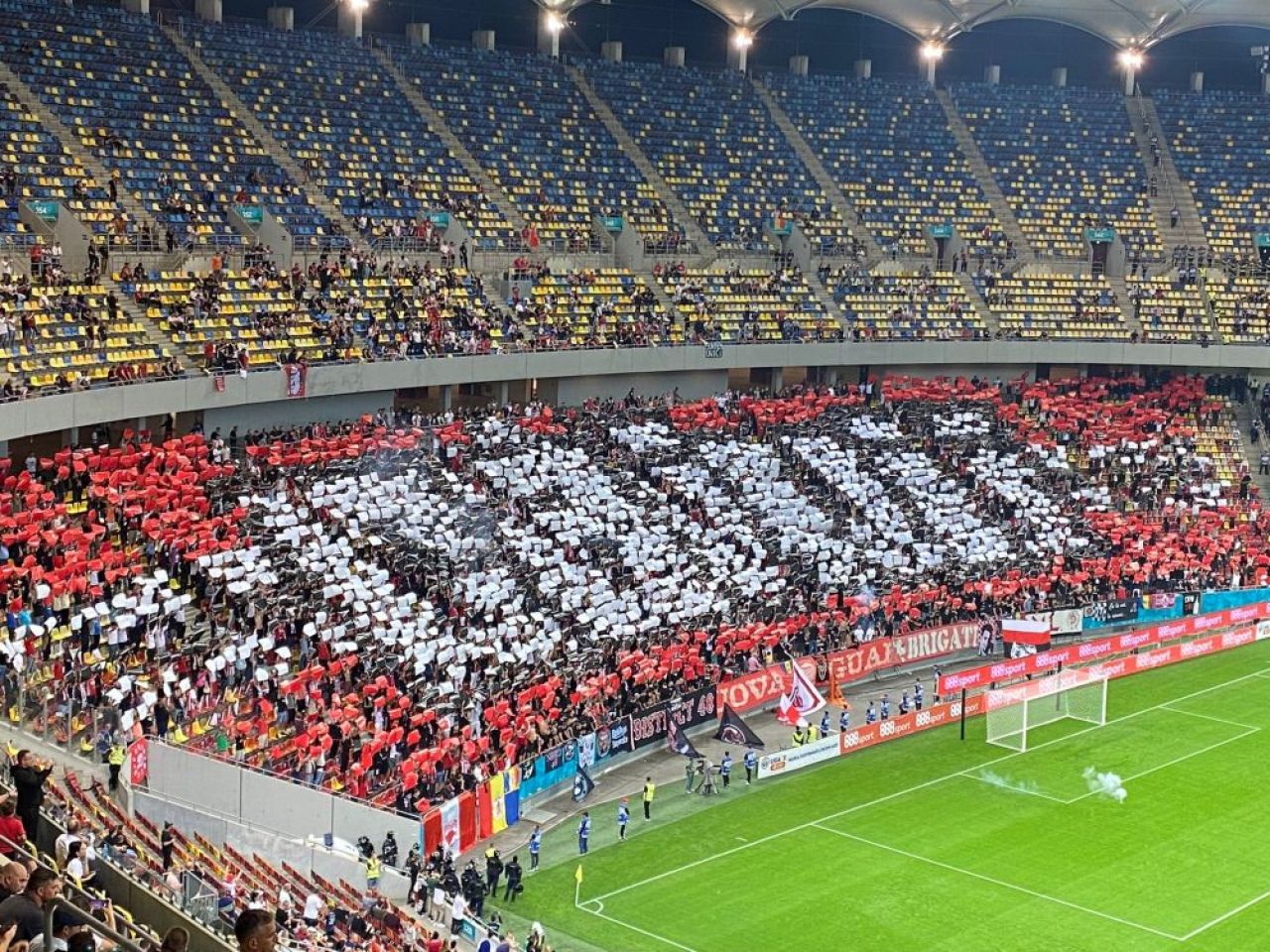 Fanii lui Dinamo,