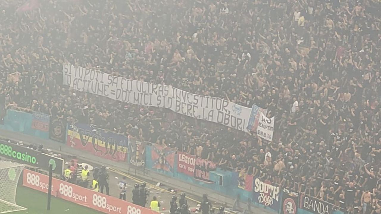 Fanii lui Dinamo,