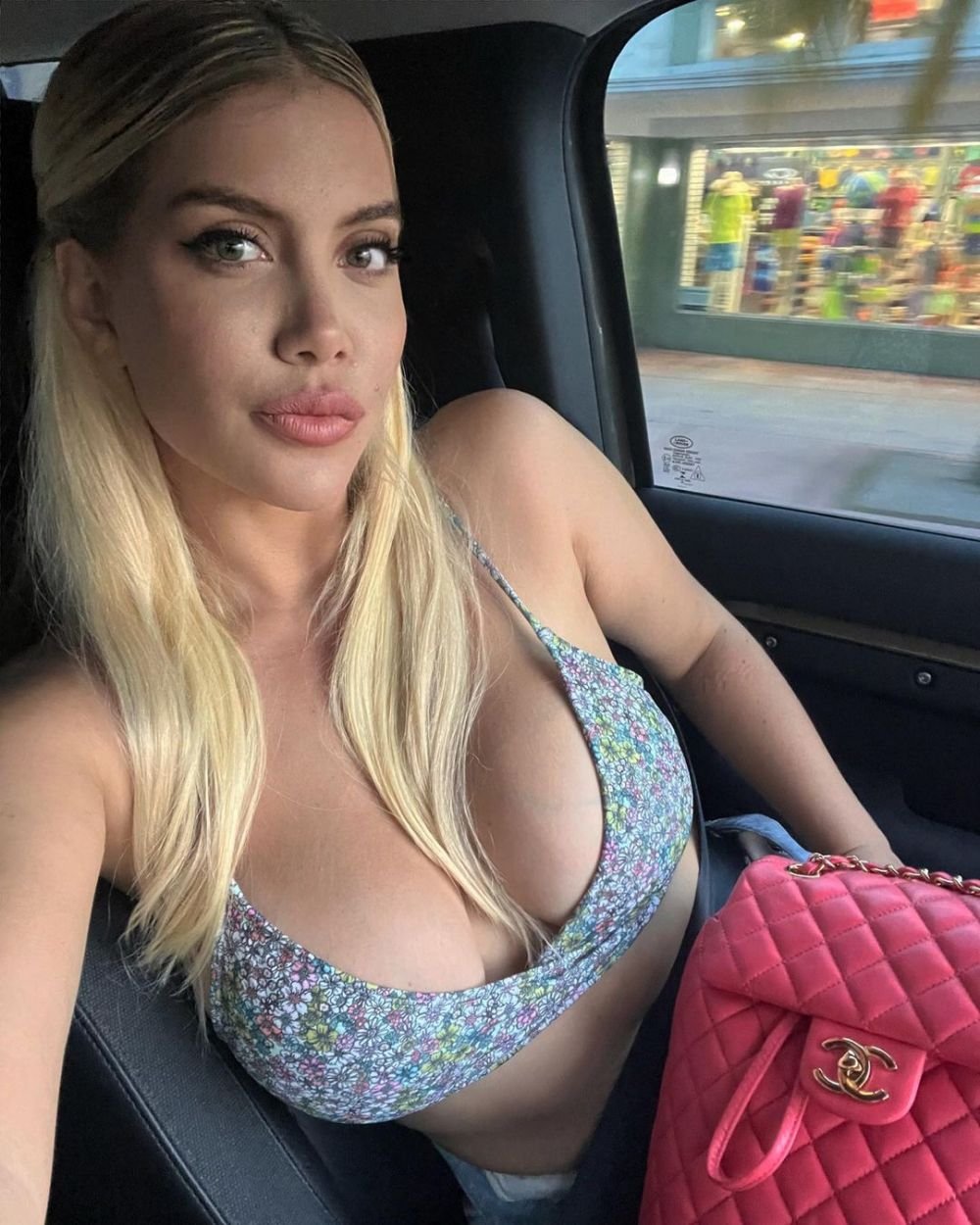 Ce n-a văzut Istanbulul! Wanda Nara s-a dezbrăcat la scurt timp după ce a ajuns în Turcia! Imaginea incendiară postată după ce Icardi a semnat_3