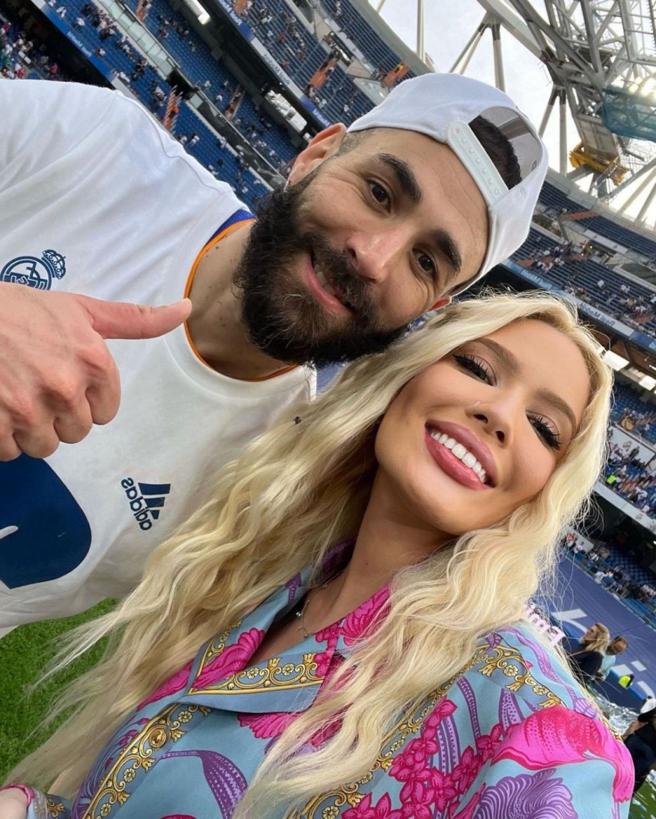 Și-a dat în judecată iubita pe care a părăsit-o înainte să nască! Blonda sexy e „distrusă” după decizia jucătorului de la Real Madrid_12