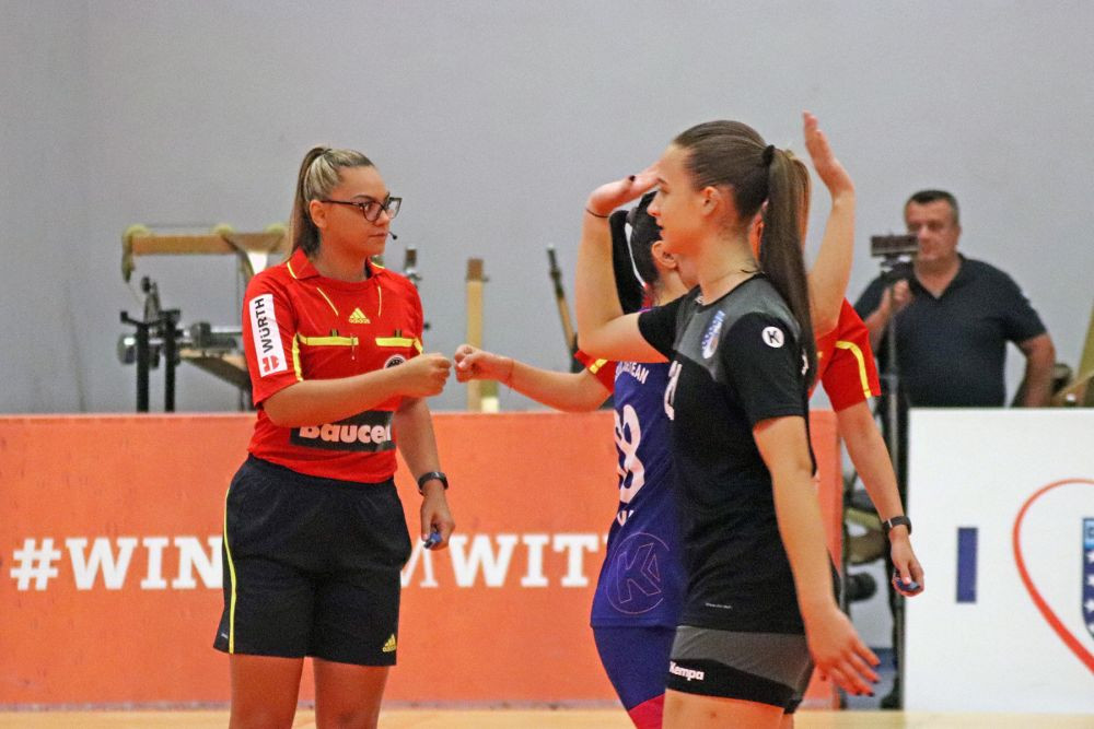 Tinerele talente ale CSM București, &icirc;nvinse clar de echipa Patriciei Vizitiu &nbsp;