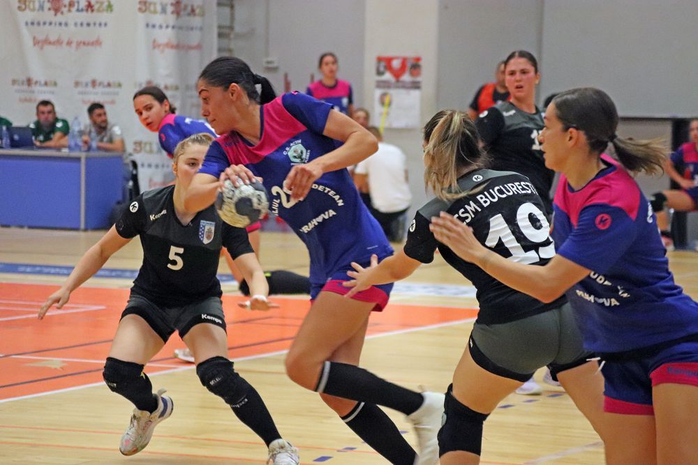 Tinerele talente ale CSM București, învinse clar de echipa Patriciei Vizitiu _24