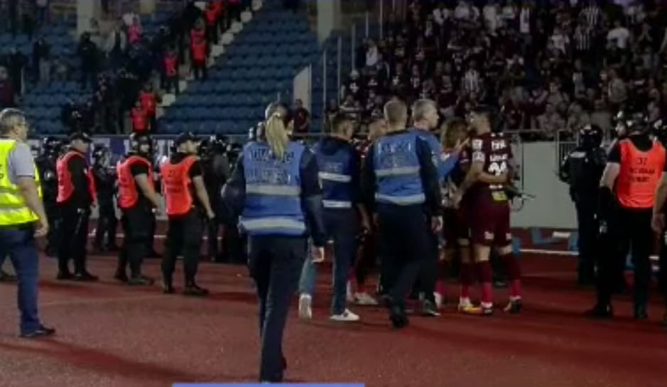 Fcu Craiova Rapid Live Text De La Ora 21 30 Giulestenii N Au Mai Pierdut De Patru Etape_20362