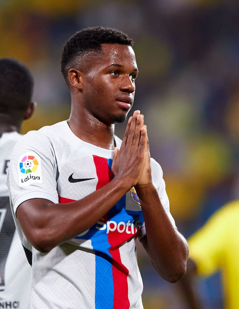 Ansu Fati a marcat și apoi și-a cerut scuze fanilor lui Cadiz după ce un suporter a făcut infarct &icirc;n tribune! Mesajul superb postat&nbsp;