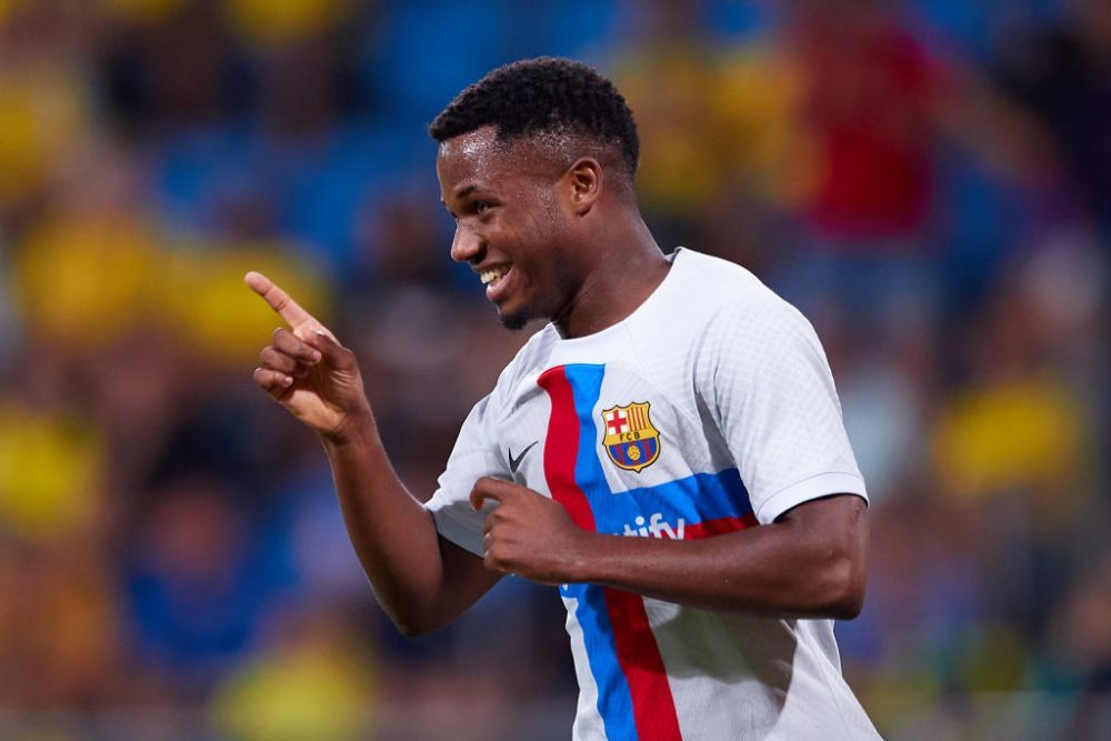 Ansu Fati a marcat și apoi și-a cerut scuze fanilor lui Cadiz după ce un suporter a făcut infarct în tribune! Mesajul superb postat _2