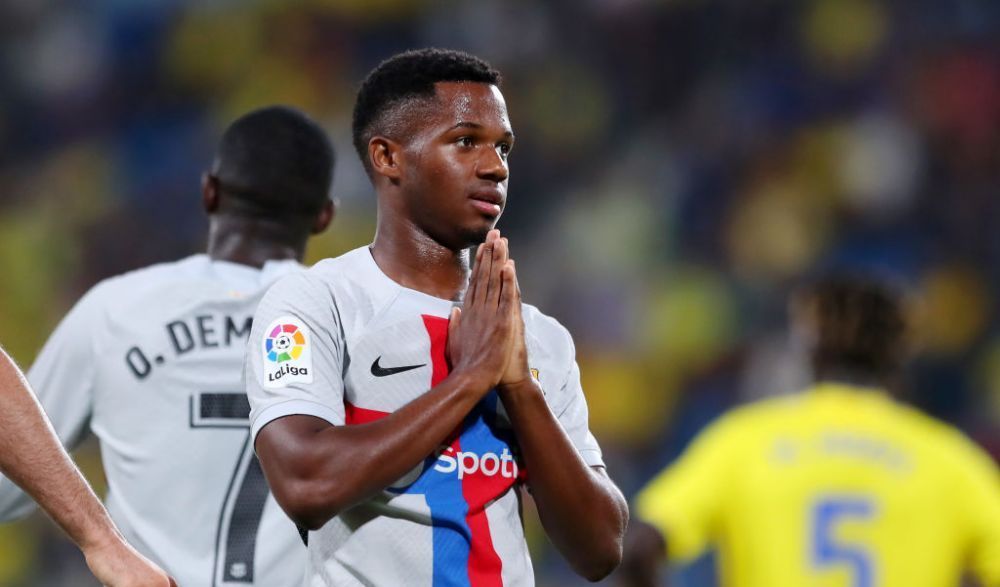 Ansu Fati a marcat și apoi și-a cerut scuze fanilor lui Cadiz după ce un suporter a făcut infarct în tribune! Mesajul superb postat _6