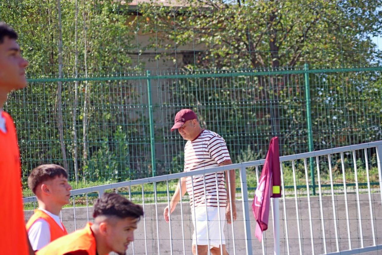 Cum s-a descurcat fiul lui Dan Șucu în derby-ul cu FCSB. Puștiul milionarului a fost căpitanul echipei U17 a Rapidului_2