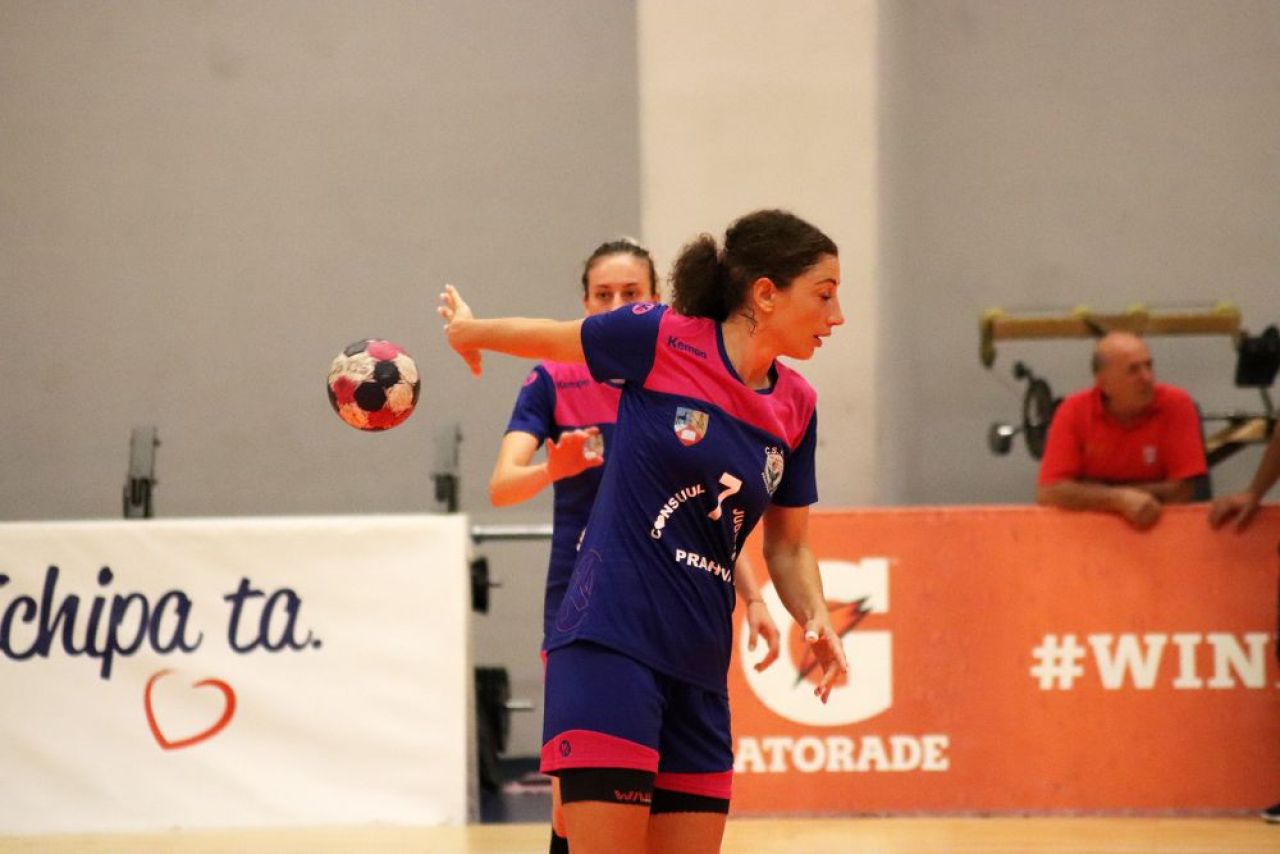 Patricia Vizitiu a debutat la noua echipă, la aproape 20 de ani de la primul meci jucat la senioare _3