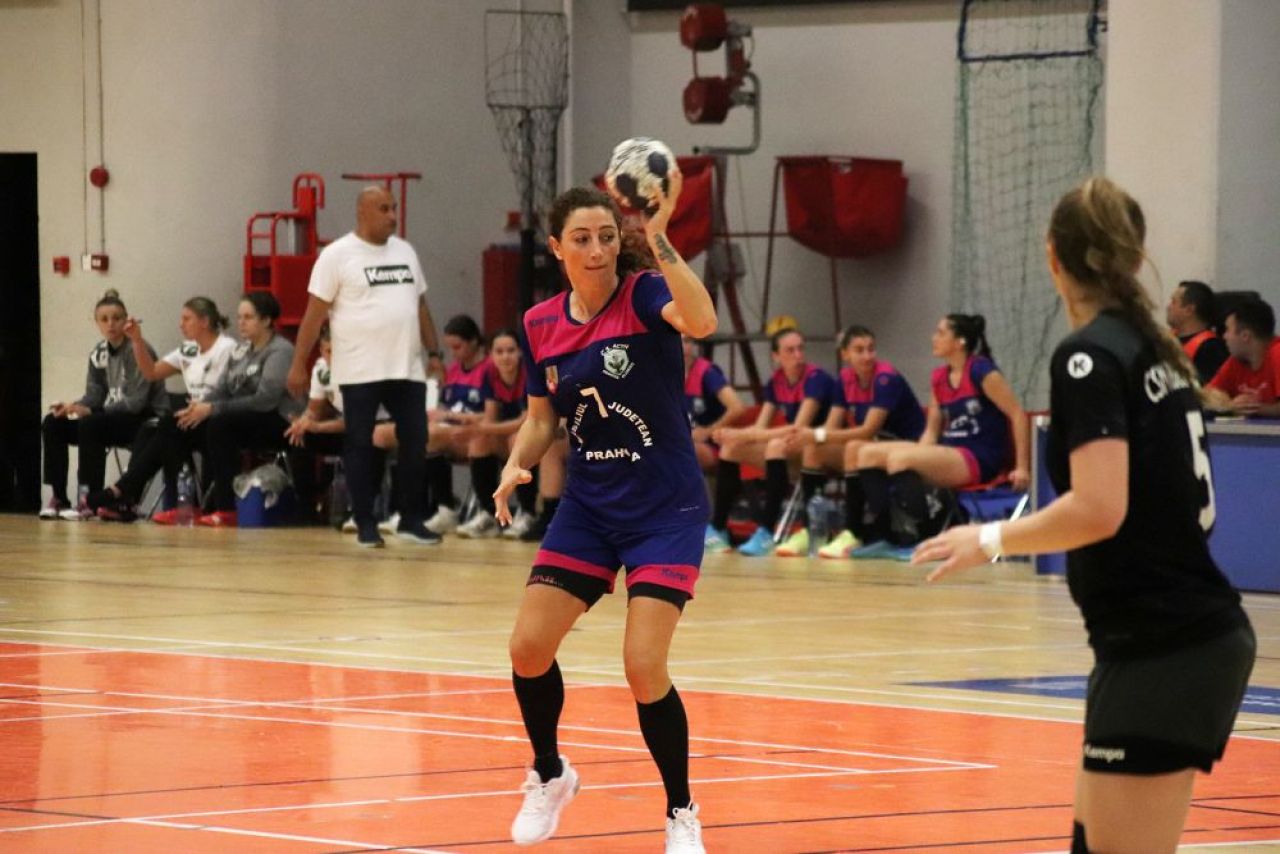 Patricia Vizitiu a debutat la noua echipă, la aproape 20 de ani de la primul meci jucat la senioare _14