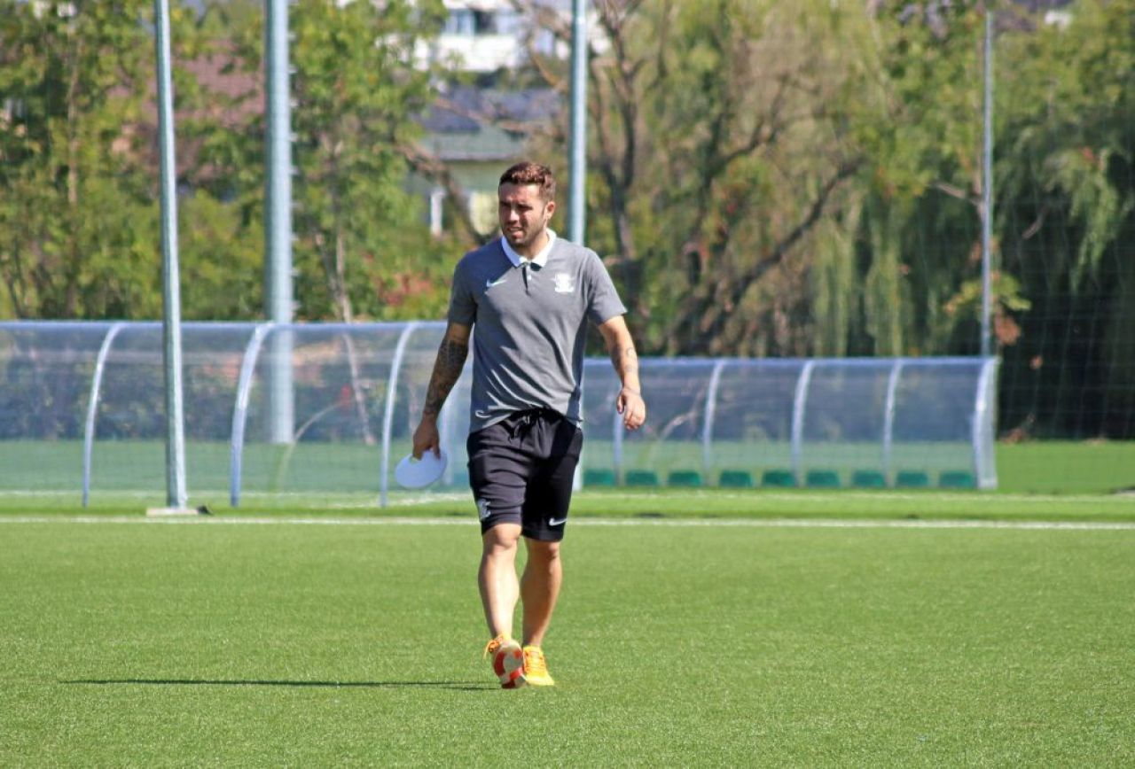 Alexandru Ioniță a devenit antrenor de juniori. Fostul atacant a fost promovat la echipele U17 și de tineret ale Rapidului _8