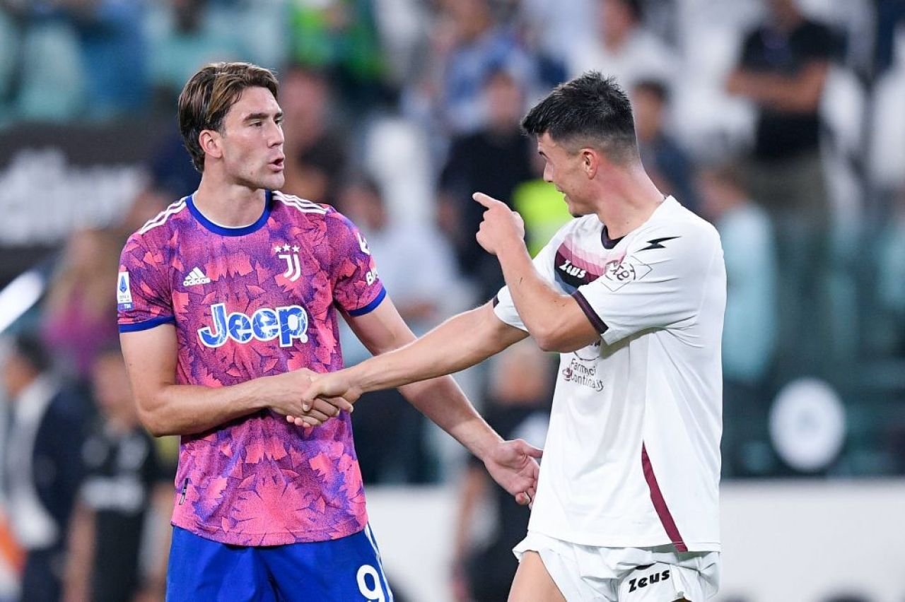 Românul de 21 de ani care i-a cucerit pe italieni la debutul ca titular în Serie A împotriva lui Juventus: ”Una grande figura”!_11