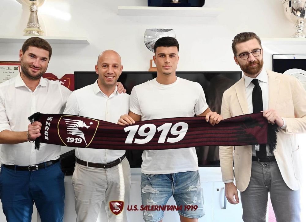 Românul de 21 de ani care i-a cucerit pe italieni la debutul ca titular în Serie A împotriva lui Juventus: ”Una grande figura”!_17