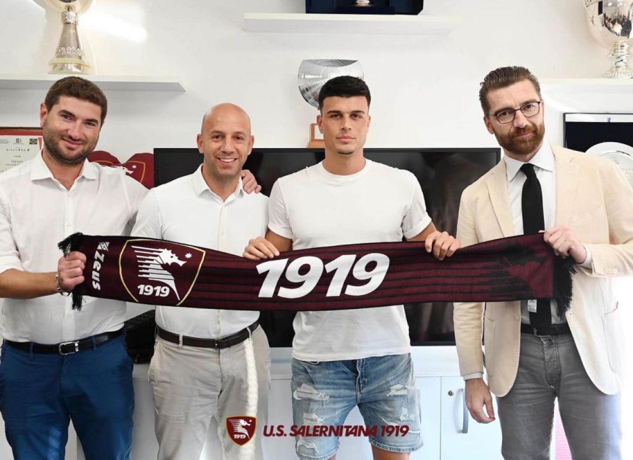 Românul de 21 de ani care i-a cucerit pe italieni la debutul ca titular în Serie A împotriva lui Juventus: ”Una grande figura”!_17