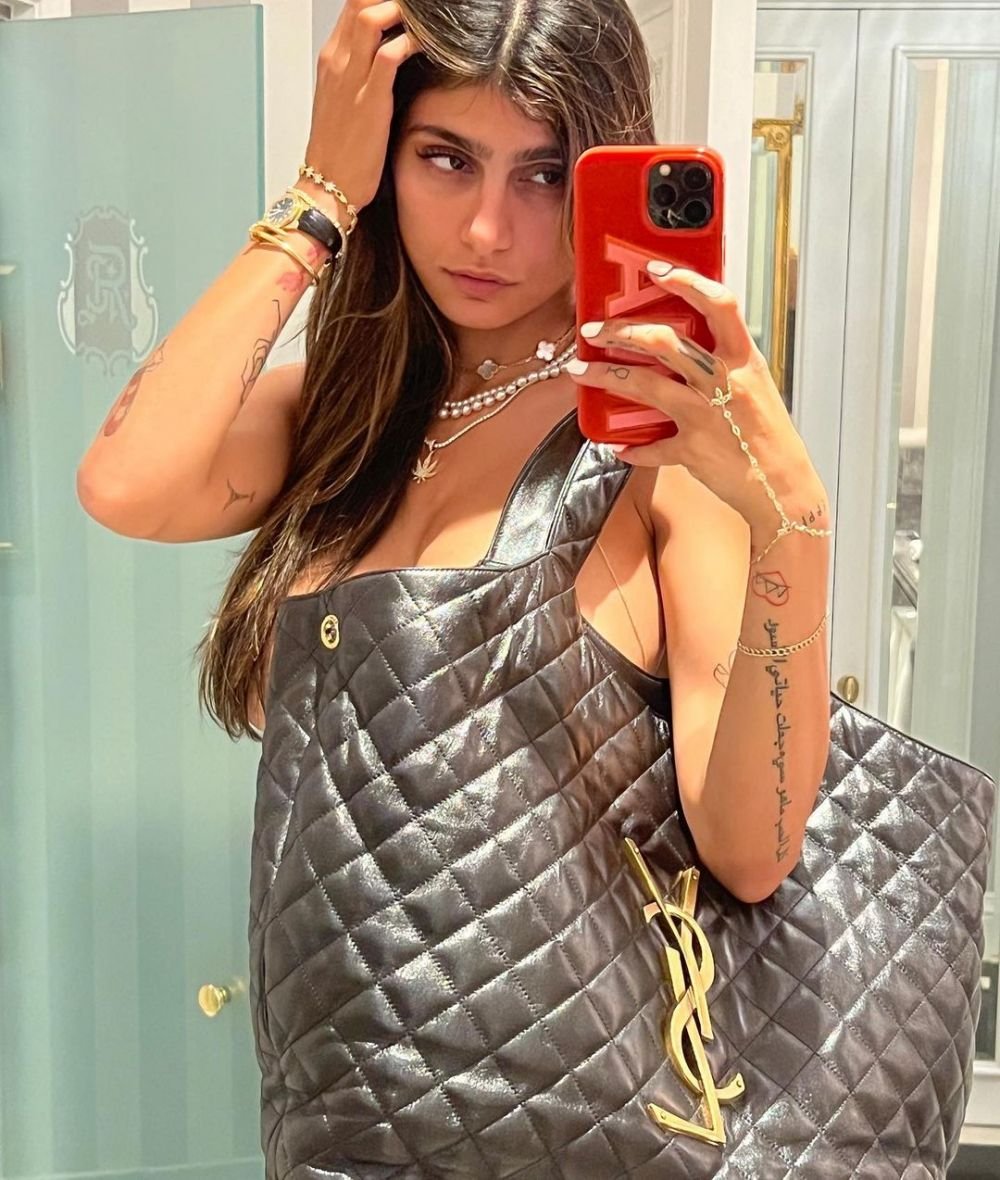 Noul transfer al celui mai bogat club din lume, căutat de Mia Khalifa! Mesajul trimis jucătorului care a „îngropat-o” pe Liverpool _37