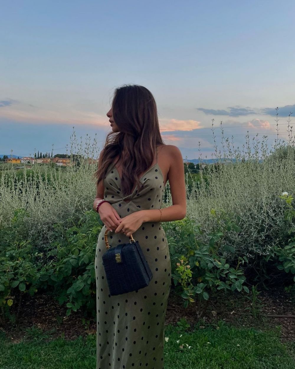 Ionuț Radu iubește din nou! S-a postat în timp ce își săruta noua iubită! Cum arată Francesca Cuccuru _24