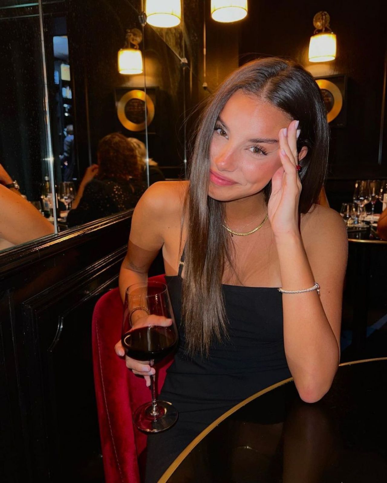 Ionuț Radu iubește din nou! S-a postat în timp ce își săruta noua iubită! Cum arată Francesca Cuccuru _33