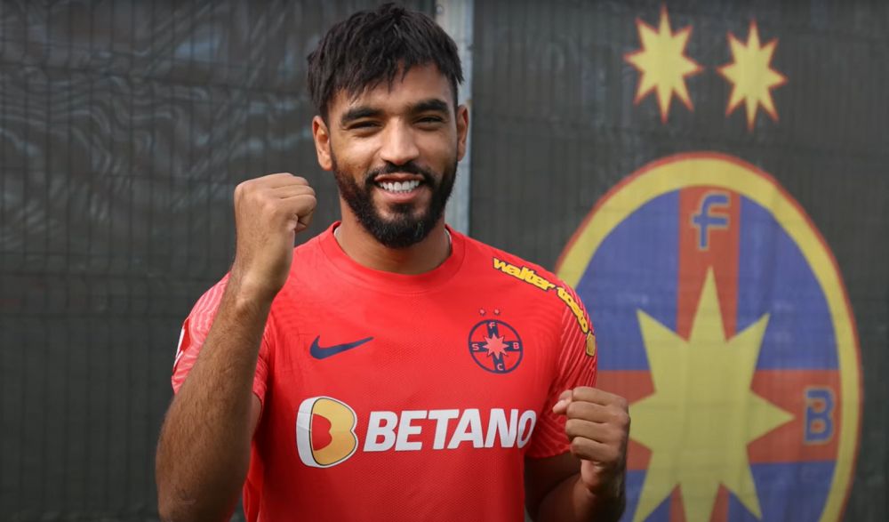 Billel Omrani, prezentat oficial de FCSB! Atacantul s-a antrenat sub comanda lui Nicolae Dică! Ce număr și-a ales jucătorul _4