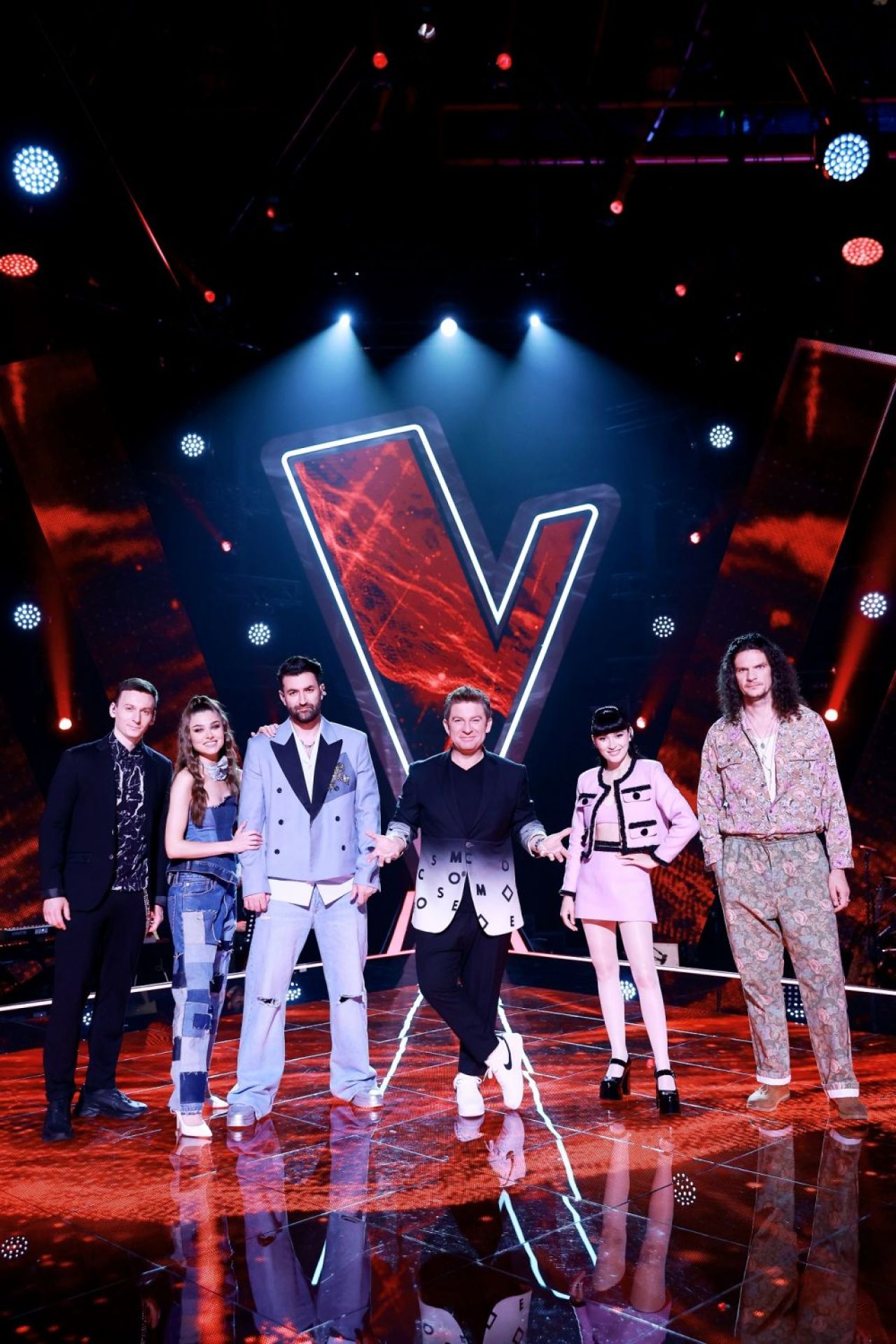 Toamna aceasta, spectacolul continuă la PRO TV! Ai porție triplă de Las Fierbinți, suspans și adrenalină în Clanul, show-uri de divertisment și filme de box office!_4