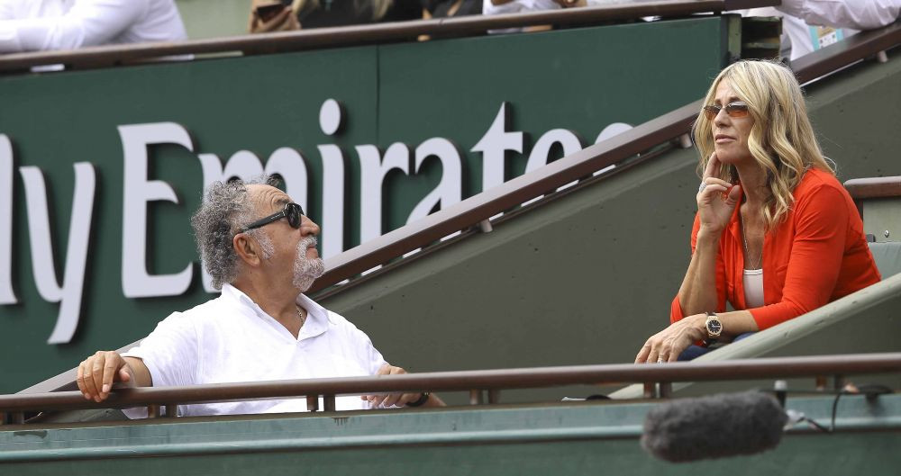 Ion Țiriac a vorbit despre intimitatea Simonei Halep, după divorț: „E persoană publică, trebuie să împartă și ce nu îi convine” _15