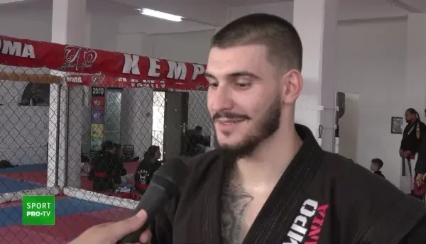 Cristi Săpunaru, așteptat în ring