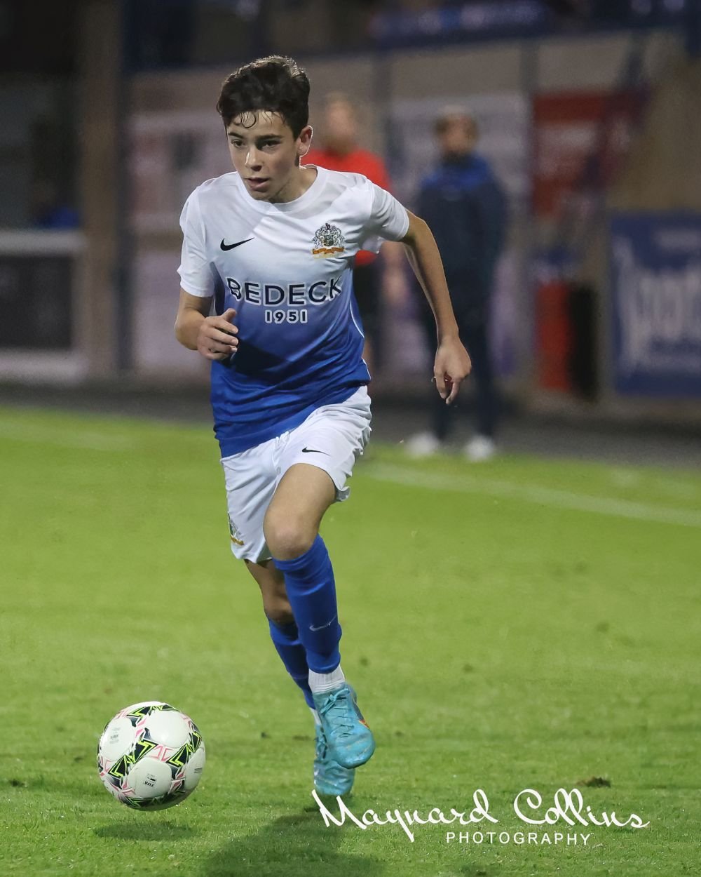Record fabulos în fotbalul britanic! A debutat la doar 13 ani la profesioniști și a dat o pasă de gol la prima atingere_5