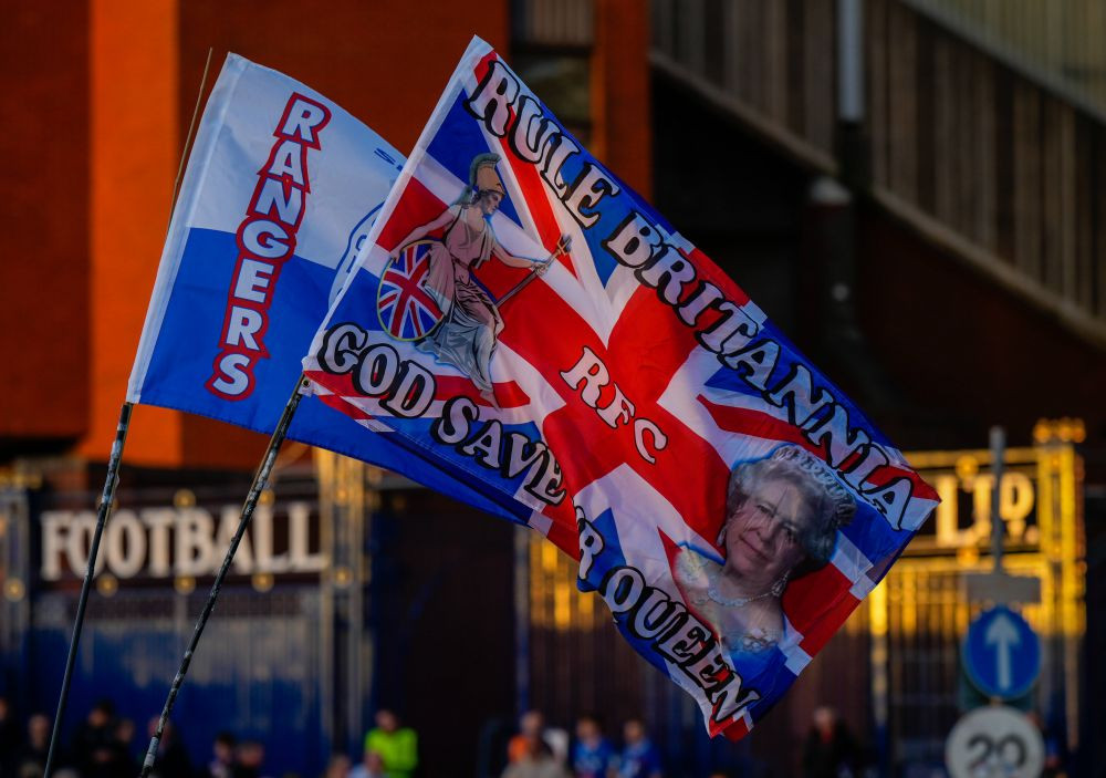 Omagiu pentru Regina Elisabeta a II-a în UEFA Champions League! Momentul emoționant de la Rangers - Napoli _2