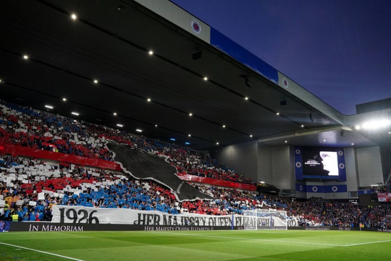 Omagiu pentru Regina Elisabeta a II-a în UEFA Champions League! Momentul emoționant de la Rangers - Napoli _4