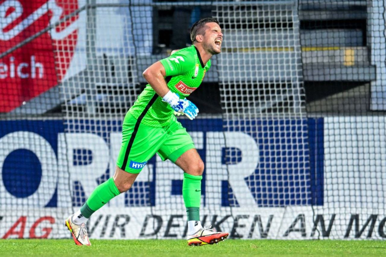 Un fotbalist cu 213 prezențe în Bundesliga s-a transferat în România! A fost integralist în ultimele patru sezoane_3