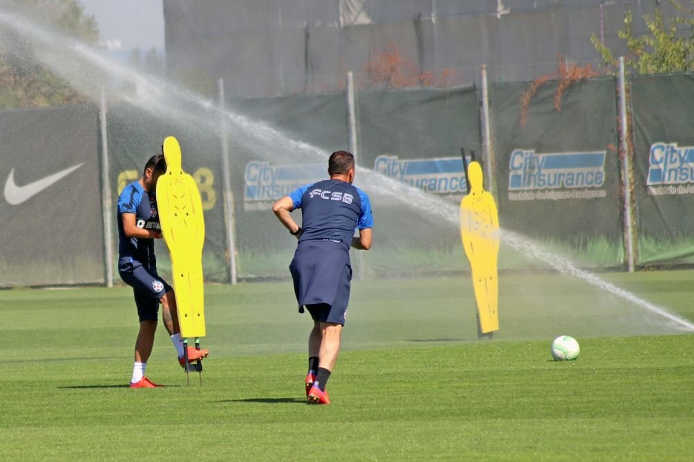 Tavi Popescu, băgat în ședință de Dică, înaintea meciului cu Anderlecht_14