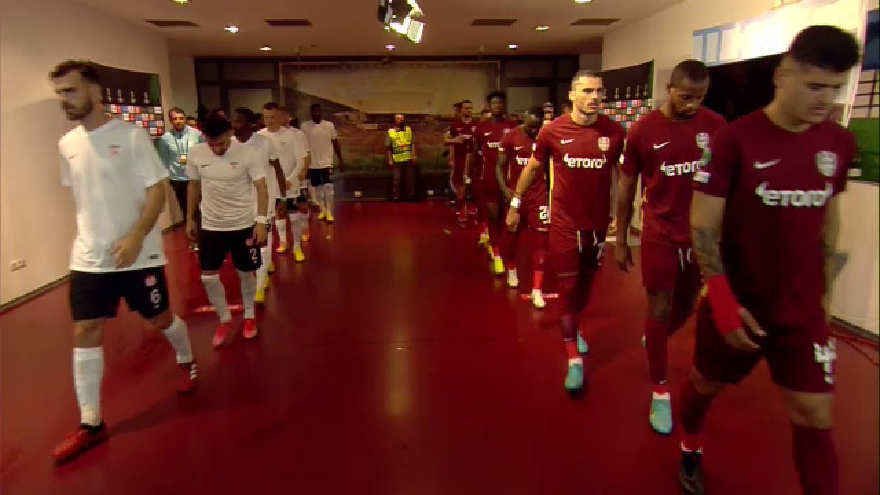 Echipamente XXL de la CFR! Cum s-a îmbrăcat Sivasspor la meciul din Gruia_14