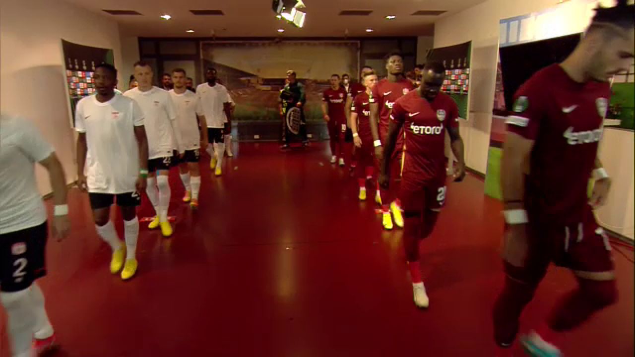 Echipamente XXL de la CFR! Cum s-a îmbrăcat Sivasspor la meciul din Gruia_15