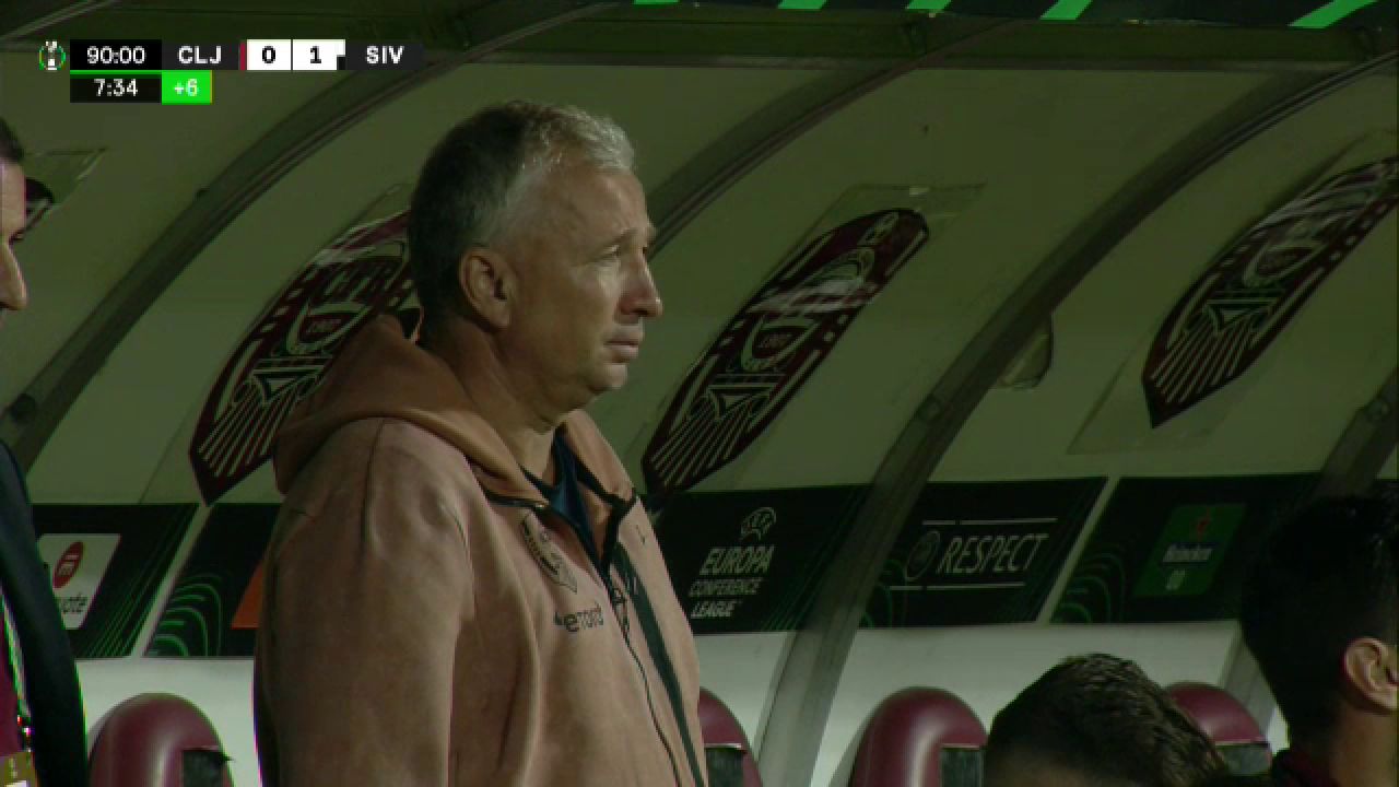 Fanii lui CFR Cluj s-au săturat de Dan Petrescu: