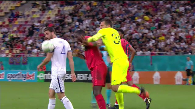 Arena Națională a erupt! Penalty refuzat lui FCSB contra lui Anderlecht, după ce Dawa a fost tras clar de portar_10