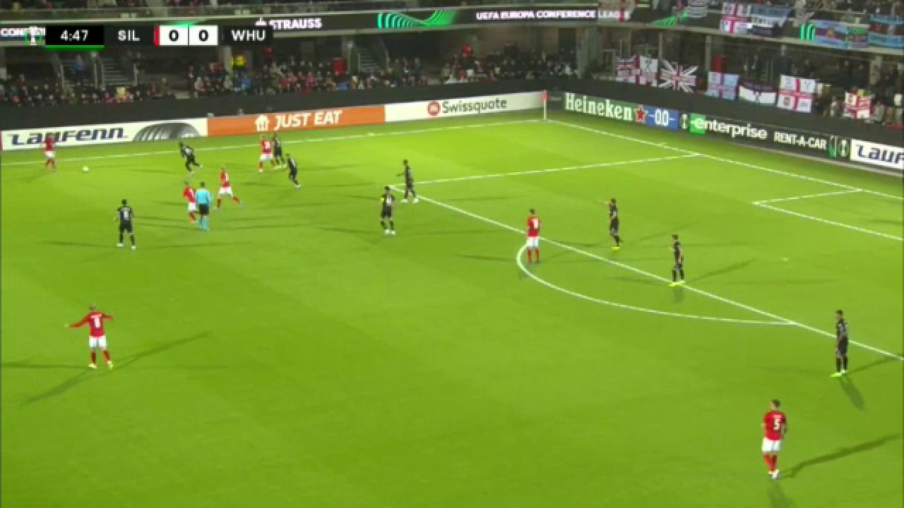 Silkeborg a înscris un gol fantastic împotriva lui West Ham. Londonezii au fost făcuți șah mat în propriul careu_2