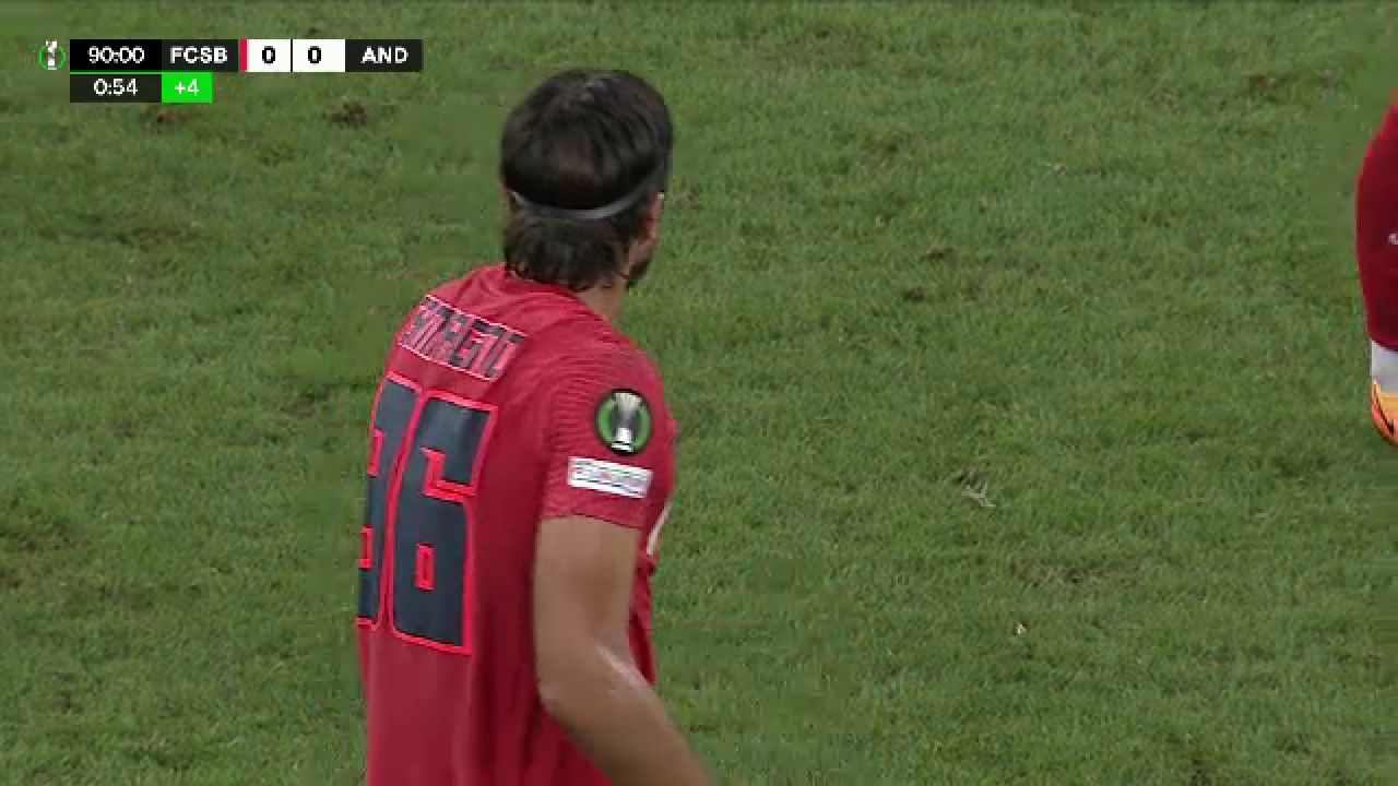 Andrea și mai cum? Numele italianului a fost scris greșit pe tricoul de joc în meciul cu Anderlecht _14