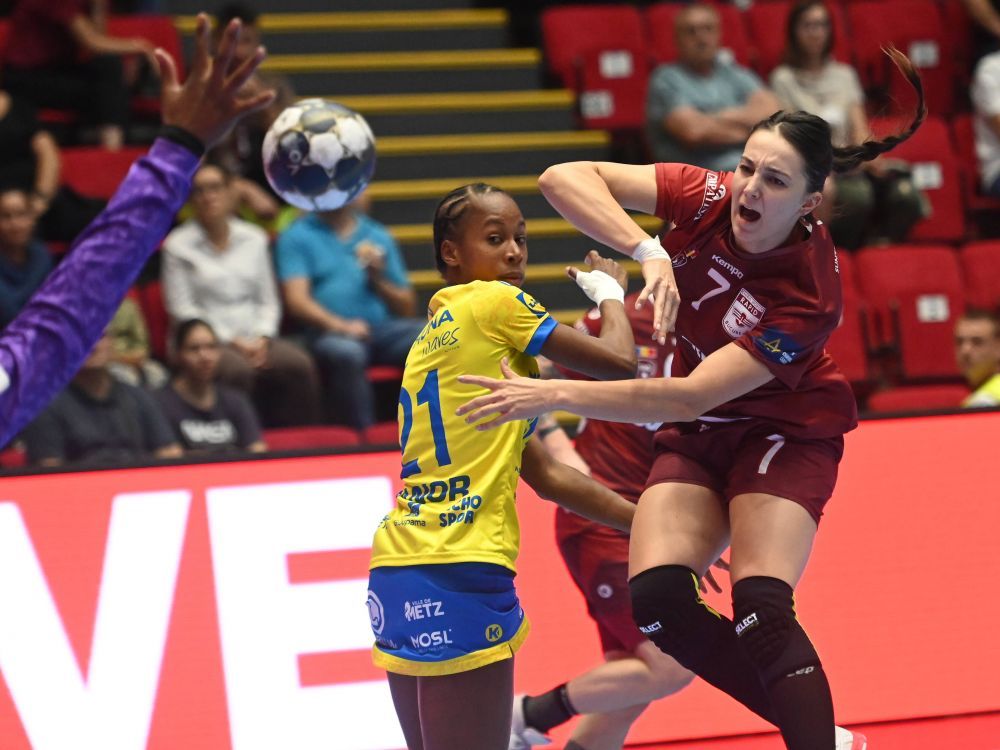 Rapid - Metz 32-32. Egal excelent reușit de campioana României după o revenire fabuloasă în repriza a doua _6