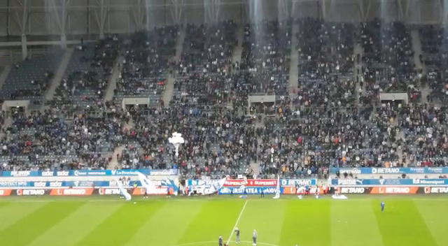 Gestul superb făcut de olteni înainte de startul meciului cu FCSB! Omagiul adus lui Nicolae Tică Zamfir_8