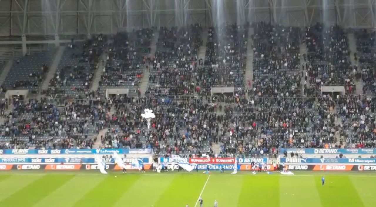 Gestul superb făcut de olteni înainte de startul meciului cu FCSB! Omagiul adus lui Nicolae Tică Zamfir_9