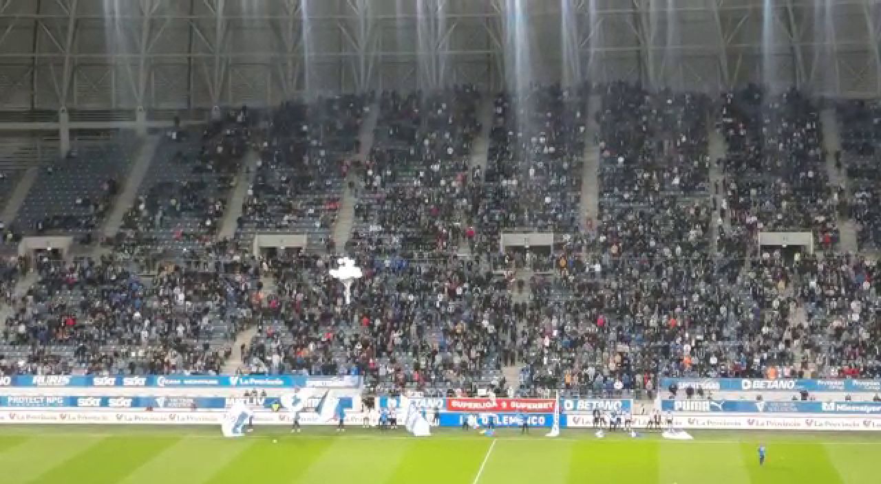 Gestul superb făcut de olteni înainte de startul meciului cu FCSB! Omagiul adus lui Nicolae Tică Zamfir_10