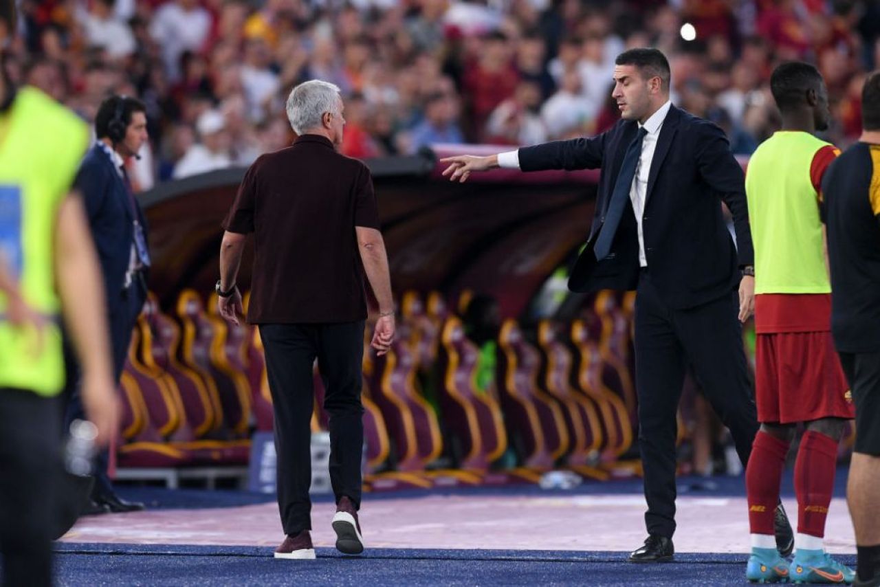 Jose Mourinho ratează derby-ul cu Inter Milano. Portughezul, eliminat după ce a intrat pe teren și s-a luat la ceartă cu un arbitru _1
