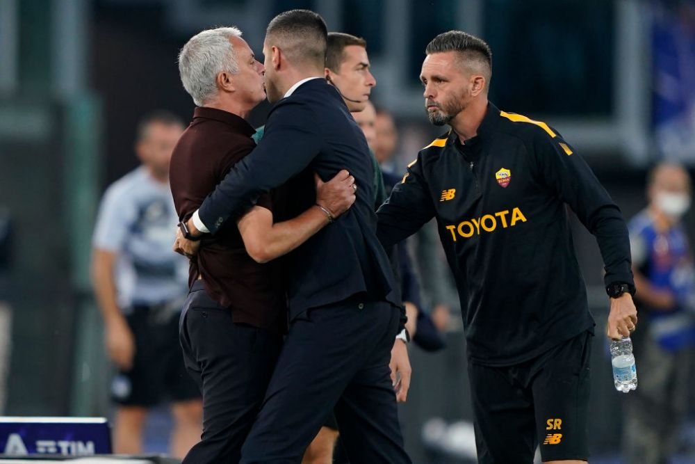 Jose Mourinho ratează derby-ul cu Inter Milano. Portughezul, eliminat după ce a intrat pe teren și s-a luat la ceartă cu un arbitru _2