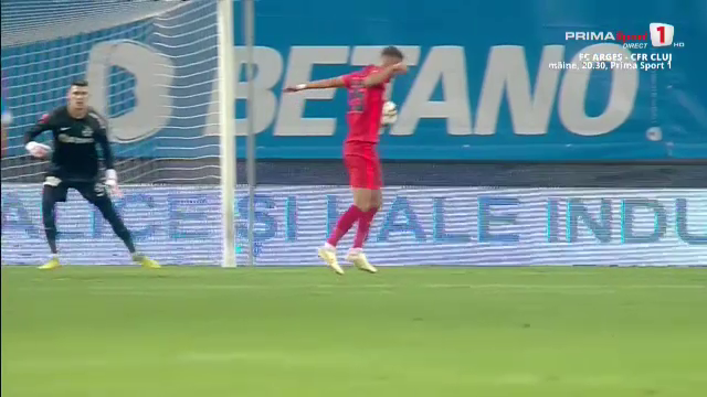 „Maradona” Oaidă a marcat autogolul sezonului! Mijlocașul central a dat un gol superb, doar că a greșit poarta_8
