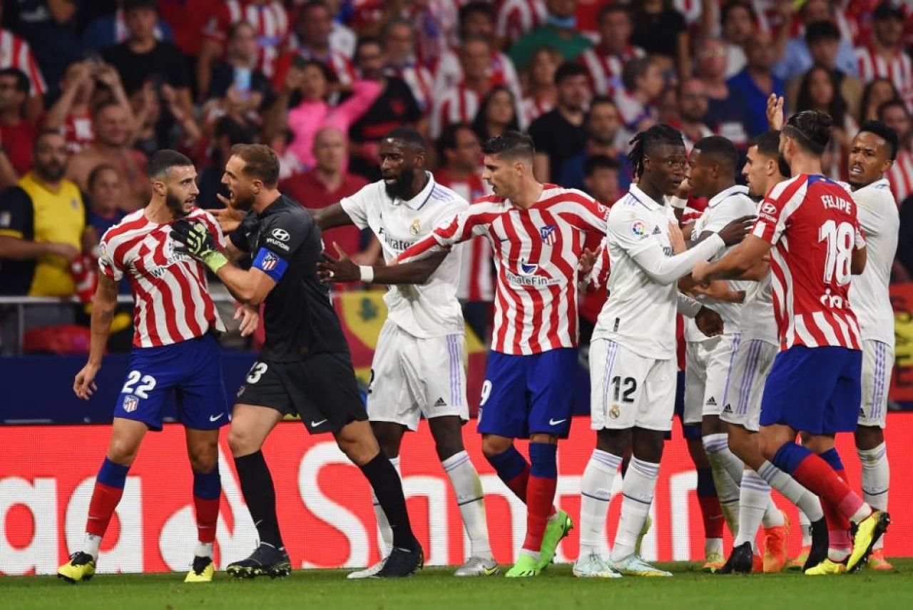 „Ești o maimuță!” Scandări rasiste ale fanilor lui Atletico la adresa lui Vinicius! Real s-a impus în derby-ul Madridului _3